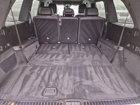 Used 2024 Mercedes-Benz GLS 63 AMG 4MATIC image 42