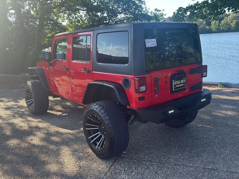 Used 2016 Jeep Wrangler Unlimited Sport w/ Quick Order Package 24S AWD/4WD image 9