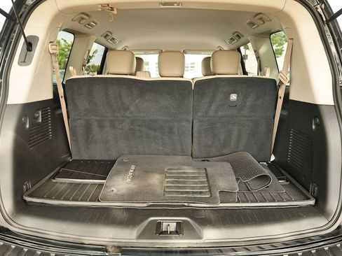 Used 2022 Nissan Armada SV w/ SV Appearance Package AWD/4WD image 30