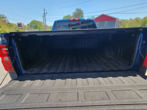 Used 2018 Chevrolet Silverado 1500 LT w/ All Star Edition AWD/4WD image 5