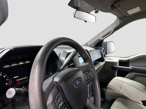 Used 2016 Ford F150 XL w/ Equipment Group 101A Mid RWD image 10