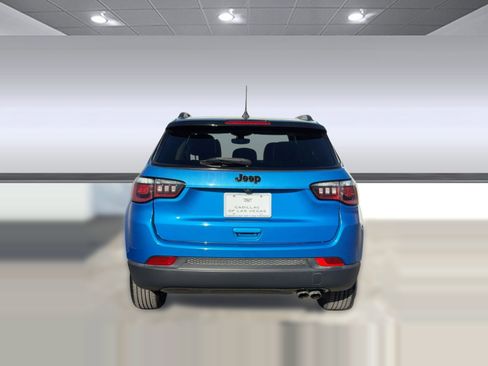 Used 2018 Jeep Compass Altitude w/ Popular Equipment Group image 8