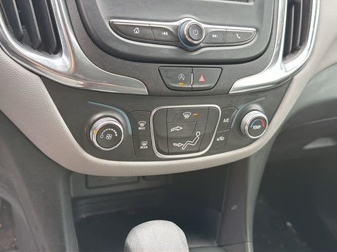 Certified 2022 Chevrolet Equinox LS w/ LS Convenience Package image 13