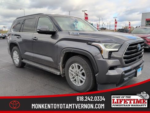 Used 2023 Toyota Sequoia SR5 w/ SR5 Premium Package image 1