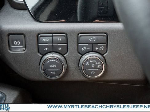 Used 2024 Chevrolet Silverado 1500 RST image 27