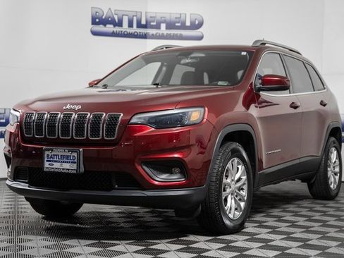 Used 2019 Jeep Cherokee Latitude w/ Popular Appearance Group image 3