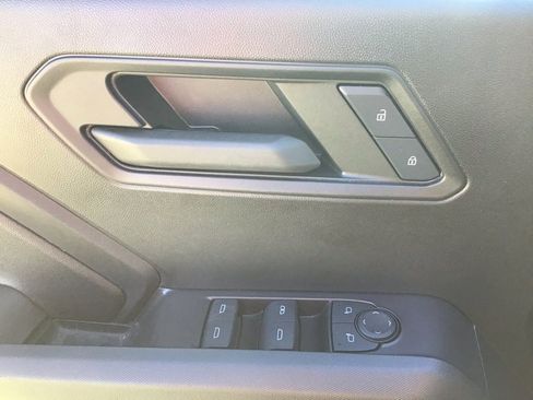 Used 2024 Chevrolet Colorado Trail Boss w/ Advanced Trailering Package image 25