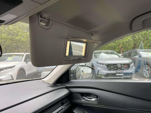 Certified 2023 Honda Accord LX image 32
