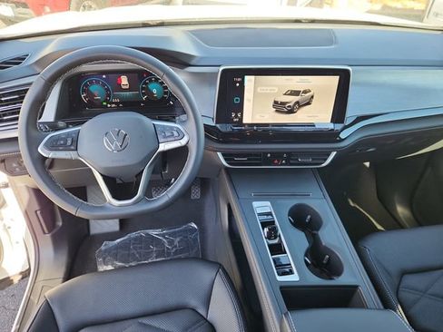 New 2026 Volkswagen Atlas Cross Sport SE image 9