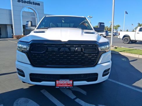 New 2026 RAM 1500 Express AWD/4WD image 3
