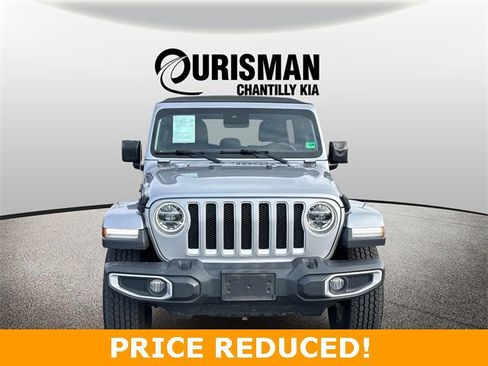 Used 2019 Jeep Wrangler Unlimited Sahara image 6
