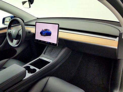Used 2023 Tesla Model Y Performance AWD/4WD image 27