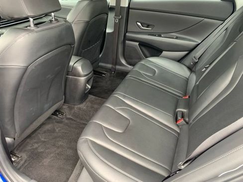 Certified 2024 Hyundai Elantra Limited FWD image 13