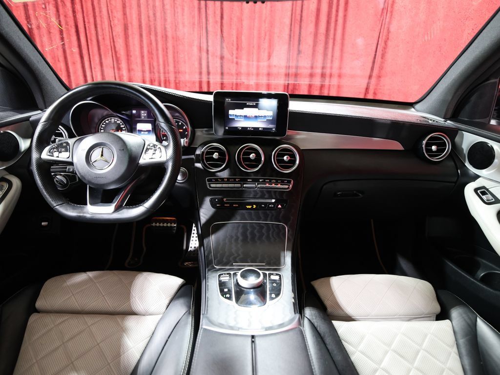 Used 2019 Mercedes-Benz GLC 300 image 15