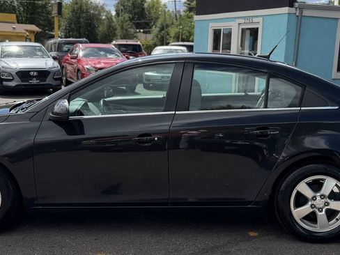 Used 2014 Chevrolet Cruze LT FWD image 5