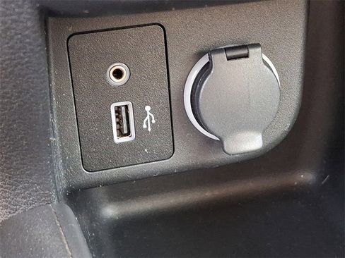 Certified 2023 Nissan Kicks S image 23