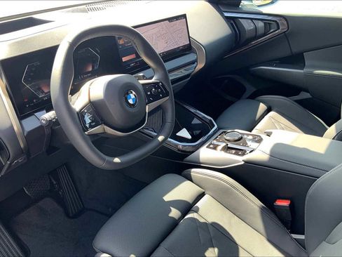 Used 2025 BMW X3 xDrive30i w/ Premium Package image 10