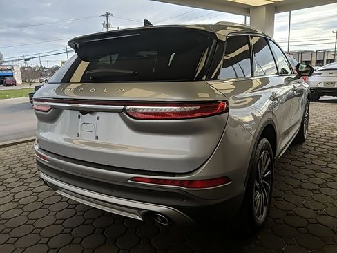 Used 2023 Lincoln Corsair Reserve image 5