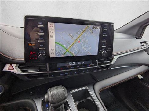 Used 2021 Toyota Sienna XSE image 21