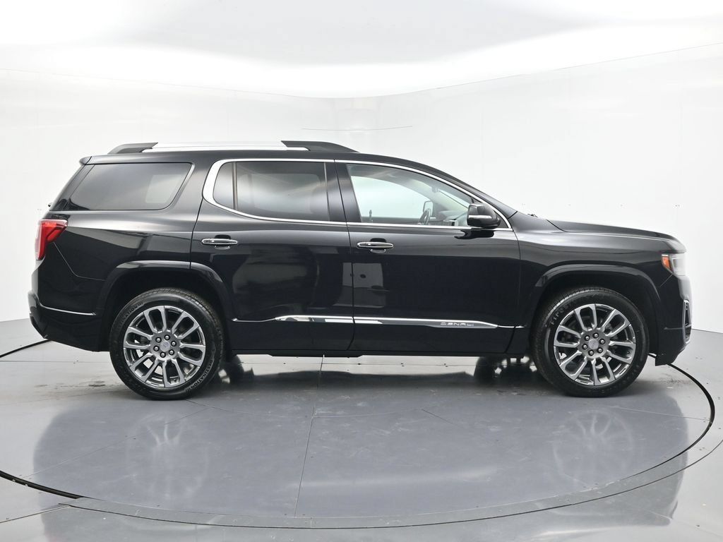 Used 2022 GMC Acadia Denali w/ Denali Ultimate Package AWD/4WD image 6