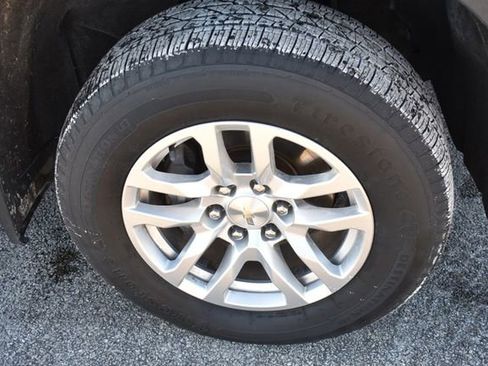 Certified 2019 Chevrolet Silverado 1500 LT w/ All-Star Edition image 12