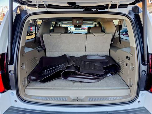 Used 2019 Chevrolet Suburban Premier image 52