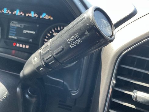 Used 2019 Ford F150 XLT w/ Equipment Group 302A Luxury AWD/4WD image 24