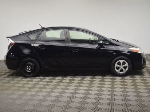 Used 2012 Toyota Prius Four image 10