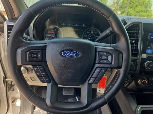 Used 2020 Ford F150 XLT w/ Equipment Group 302A Luxury AWD/4WD image 20
