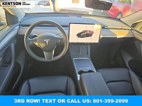 Used 2023 Tesla Model Y Long Range image 8