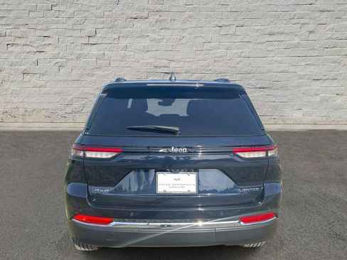 Used 2024 Jeep Grand Cherokee Limited AWD/4WD image 4