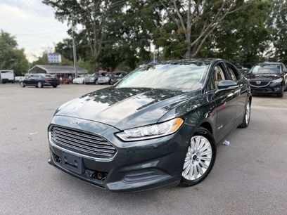 Used 2016 Ford Fusion SE