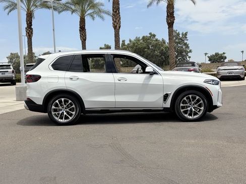 Certified 2024 BMW X5 xDrive40i AWD/4WD image 6