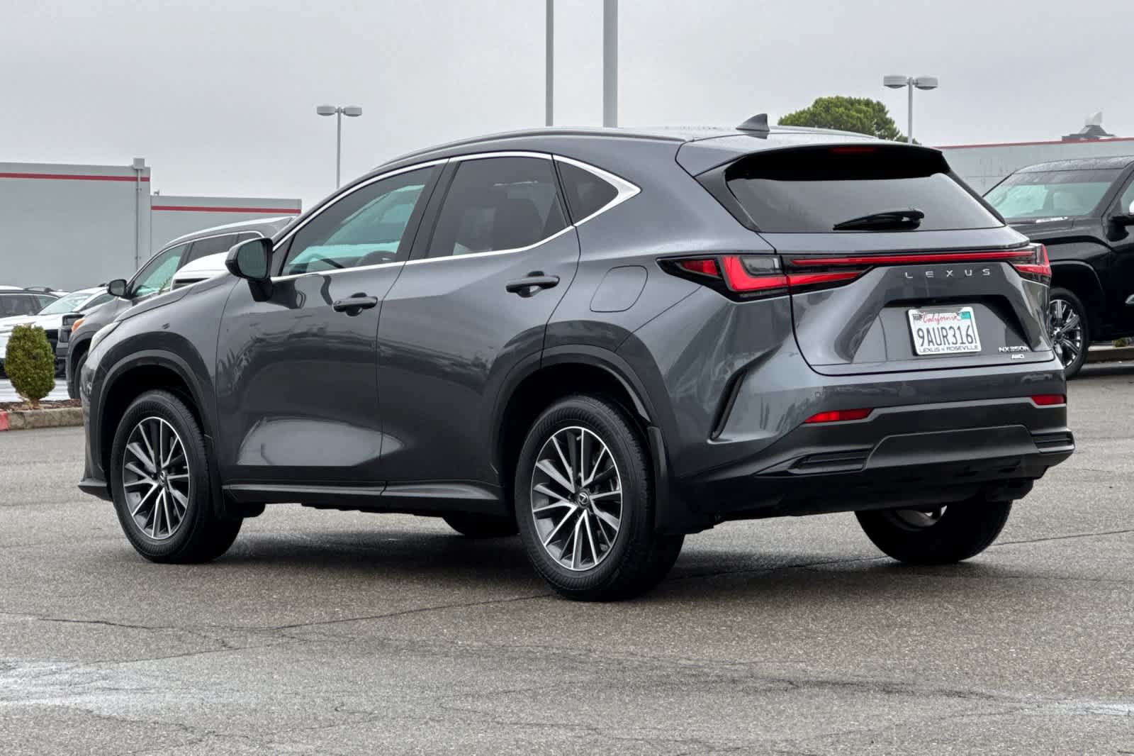 Used 2022 Lexus NX 350h AWD image 7
