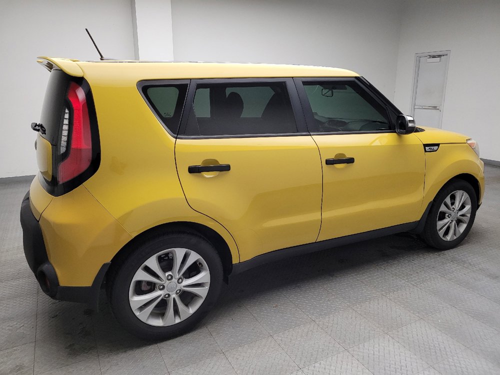 Used 2014 Kia Soul + FWD image 10
