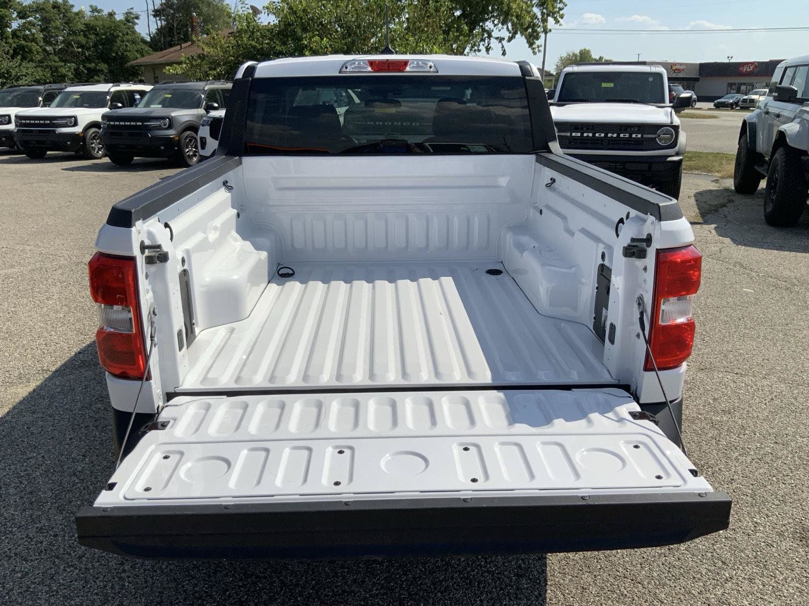 Used 2023 Ford Maverick XLT FWD image 10