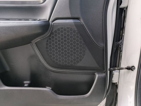 Used 2022 Honda CR-V Touring image 15