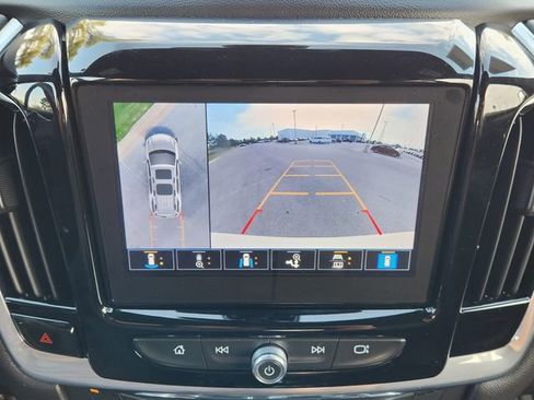 Used 2022 Chevrolet Traverse High Country image 19