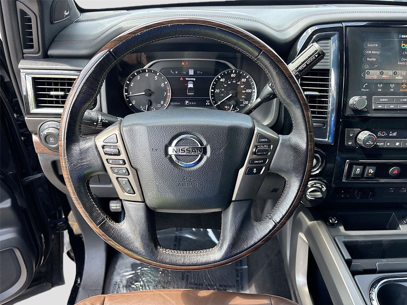 Used 2020 Nissan Titan Platinum Reserve w/ Moonroof Package AWD/4WD image 11