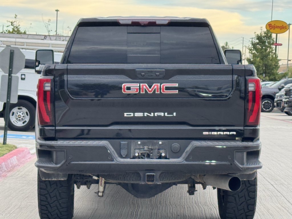 Used 2024 GMC Sierra 2500 Denali w/ Denali Reserve Package AWD/4WD image 5