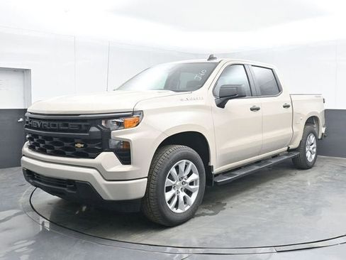 New 2026 Chevrolet Silverado 1500 Custom AWD/4WD image 10