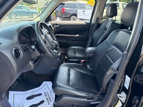 Used 2016 Jeep Patriot High Altitude AWD/4WD image 20