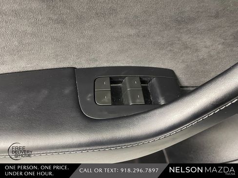 Used 2023 Tesla Model 3 Standard Range image 19