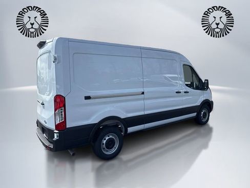 New 2026 Ford Transit 250 148 Medium Roof image 5