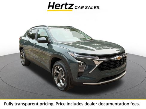 Used 2025 Chevrolet Trax LT w/ LT Convenience Package FWD image 1