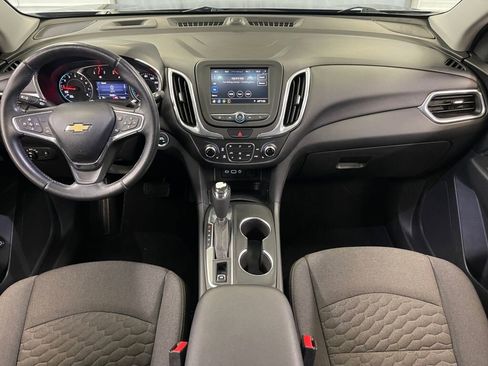 Certified 2020 Chevrolet Equinox LT w/ Driver Convenience Package image 19