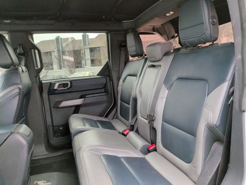 Used 2023 Ford Bronco Outer Banks image 36