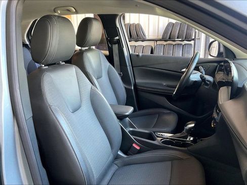 Used 2025 Buick Encore GX Preferred FWD image 24