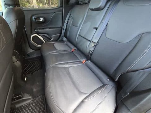 Used 2017 Jeep Renegade Trailhawk image 19