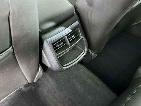 Used 2019 Chevrolet Impala LT image 33